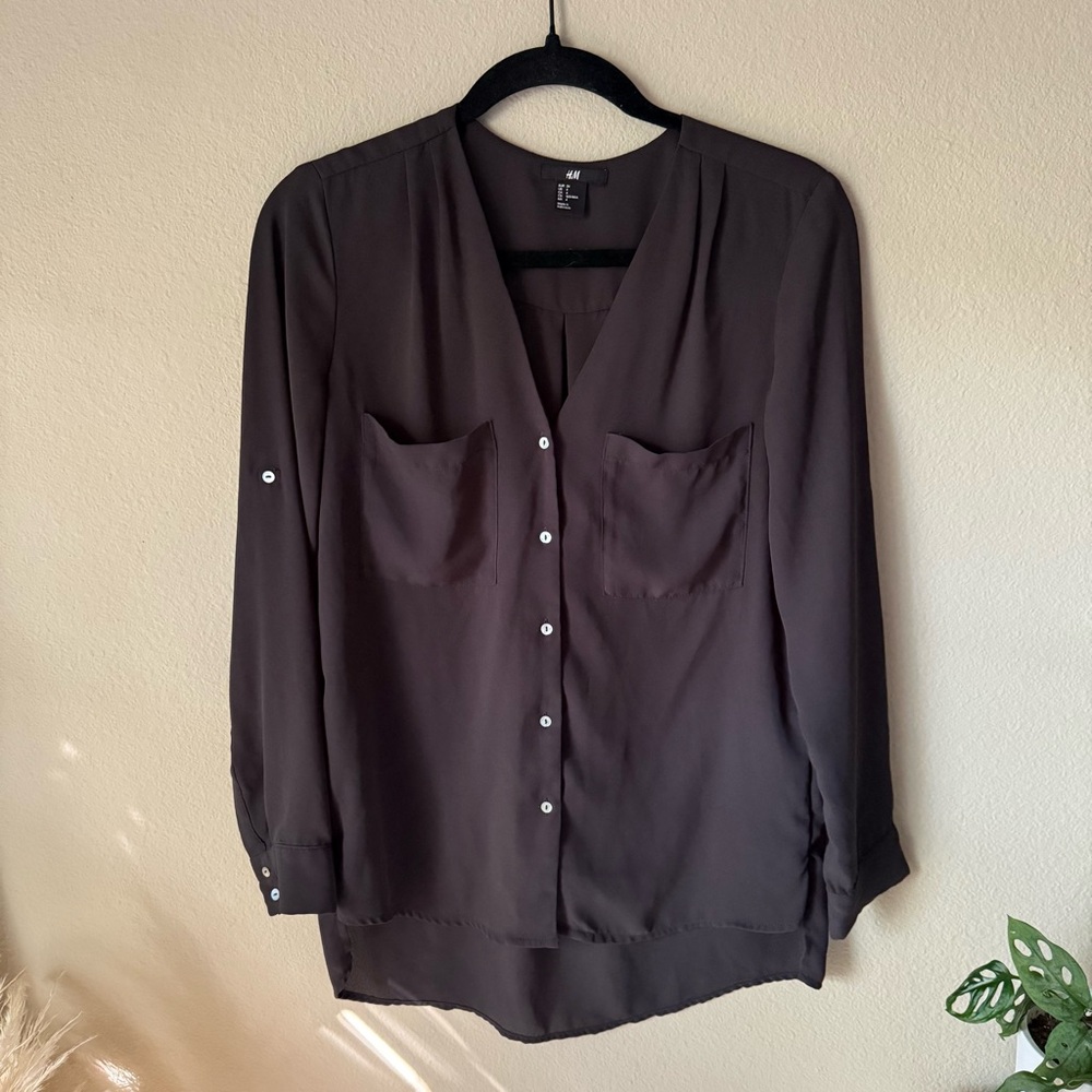 H&M Dark Gray Charcoal Button-Up Sheer Blouse Long Sleeve Top Front Pockets